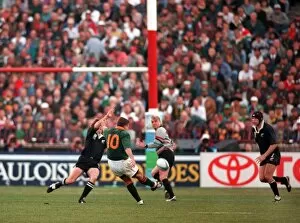 Africa Greetings Card Collection: Joel Stransky kicks the winning drop-goal in the 1995 Rugby World Cup Final