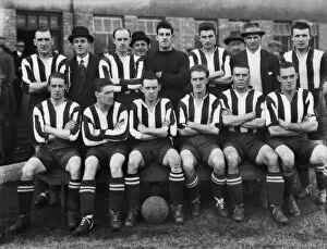 James Roberts Collection: The Reading team that reached the 1927 FA Cup semi-final