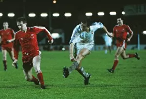 Real Madrid Photographic Print Collection: Real Madrids Isidro - 1983 European Cup Winners Cup Final