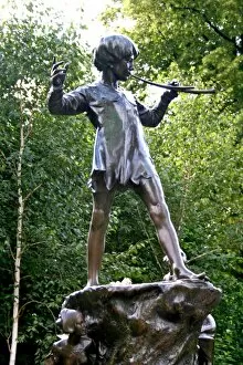 Peter Brown Collection: Peter Pan Statue, Hyde Park, London