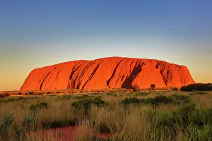 Landscape paintings Canvas Print Collection: Sunset at Uluru, Ayers Rock, Australia