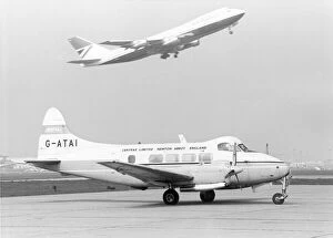Aviation Collection: Dove 8 of Cenrax at LHR 1974