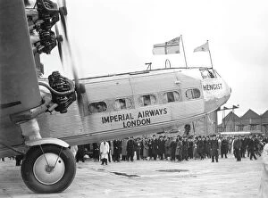 Croydon Poster Print Collection: Handley Page HP42 Imperial Airways Hengist 1934 at Croydon Airport