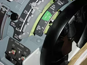Boeing 737 Photographic Print Collection: Snow - Boeing 737 cockpit
