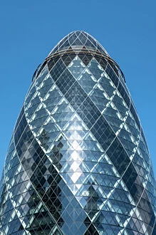 Modern art pieces Collection: 30 St Mary Axe (The Gherkin), City of London, London, England, UK