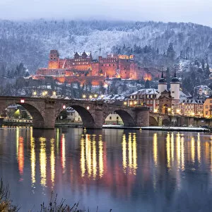 Castles Mouse Mat Collection: Heidelberg castle and Old Bridge illuminated in winter, Baden-Wurttemberg, Germany