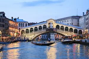 Rialto Bridge, Venice Photo Mug Collection: Italy, Venice. Grand canal and Rialto bridge