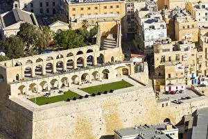 Malta Metal Print Collection: Malta, South Eastern Region, Valletta. Aerial view of Upper Barrakka Gardens