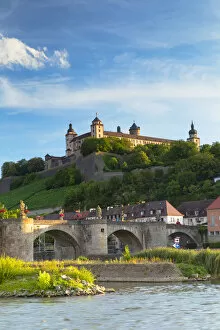 Bavaria Photographic Print Collection: Marienberg Fortress and Old Main Bridge, Wurzburg, Bavaria, Germany