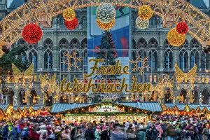 Related Images Photographic Print Collection: Rathaus Christmas Market, Vienna, Austria