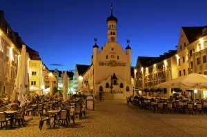 Sidewalk Cafe Collection: Townhall in Kempten, Allgaeu, Bavaria, Germany