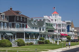 Related Images Tote Bag Collection: USA, New Jersey, Cape May, Victorian houses along Beach Avenue