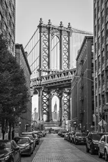 Brooklyn Bridge Framed Print Collection: USA, New York, Brooklyn, Dumbo, Manhattan Bridge