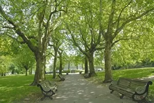 Relax Collection: Nottingham Castle grounds in summer
