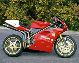 Contemporary art Greetings Card Collection: Ducati 996 SPS Italy