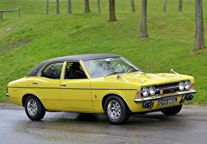 Ford Premium Framed Print Collection: Ford Cortina Mk. 3 1600 GXL, 1972, Yellow, & black