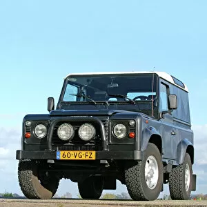 Contemporary art Collection: Land Rover Defender TD5