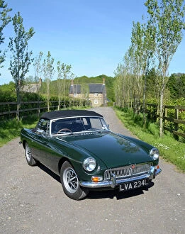 1970s Collection: MG MGB Roadster 1972 Green