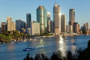 Waterfront Collection: Brisbane skyline, Queensland, Australia