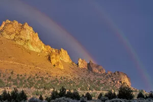 Rainbows Poster Print Collection: Double rainbow over a rock formation near Smith Rocks State Park. Bend, Central Oregon, USA