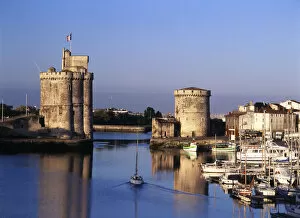 David Barnes Collection: France, La Rochelle, Vieux Port, Tour Saint-Nicolas, Tour de la Chaine, Boats moored