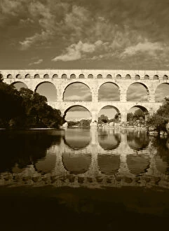 David Barnes Collection: France, Languedoc, Gard, View of Pont du Gard bridge with Gardon river