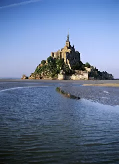 David Barnes Collection: France, Normandy, View of Mont Saint-Michel