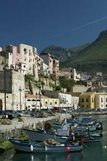 Villages Jigsaw Puzzle Collection: Italy, Sicily, Scopello, Castellamare del Golfo, Town View from Port