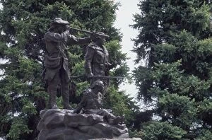 Louisiana Purchase Collection: Lewis and Clark monument at Fort Benton, Montana