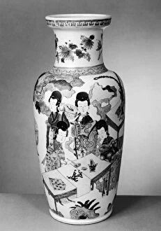 Chinese Art Canvas Print Collection: Chinese porcelain vase from the reign of Emperor K ang Hsi (1661-1722)