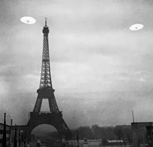 Occult Jigsaw Puzzle Collection: UFO: PARIS. Photograph of UFOs in Paris, France