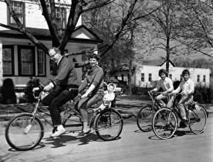 30 35 Years Collection: A Family On A Bicycle Ride