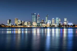 River artworks Jigsaw Puzzle Collection: Night View of Perth
