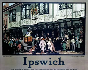 Charles Dickens Collection: Ipswich: Mr Pickwick outsideThe Ancient House, LNER poster, 1928