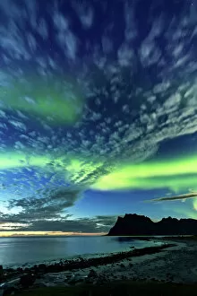 Aurora Borealis Jigsaw Puzzle Collection: Aurora borealis in twilight in Norway
