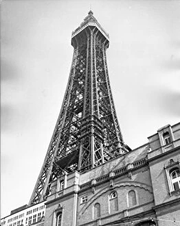 Portraits Canvas Print Collection: Blackpool Tower