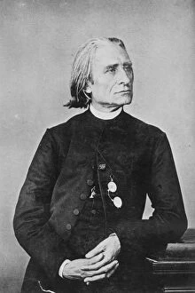 Black and white portraits Cushion Collection: Franz Liszt