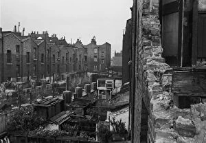 Pubs Poster Print Collection: Hoxton Slums