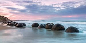 Sunset landscapes Poster Print Collection: Landscape: Moeraki boulders at sunset, Otago peninsula, New Zealand