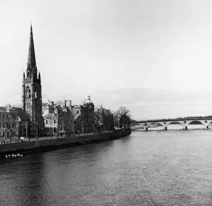 Perth Street Collection: Perth Over The Tay
