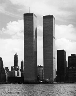 International Architecture Premium Framed Print Collection: The Twin Towers