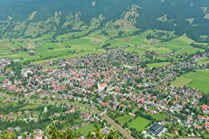 Oberbayern Collection: View of Oberammergau, Bavarian Alps, Oberammergau, Upper Bavaria, Bavaria, Germany