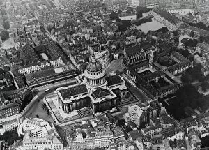 France Poster Print Collection: Paris as seen from the air. Showing the Pantheon. 1 November 1928