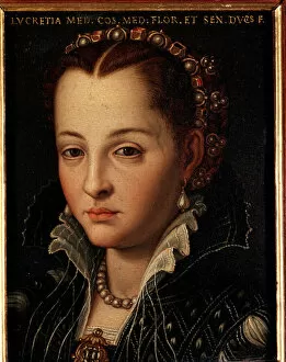Palaces Collection: Portrait of Lucrezia de Medici (or Lucrezia di Cosimo de Medici or Lucrece de Medici