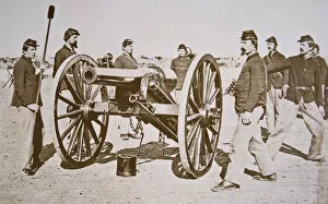 Stoker Collection: Union soldiers with a Parrott Rifle Gun of the Union Army during the American Civil War