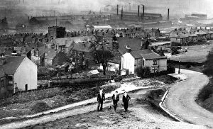 Related Images Collection: View over Wincobank and Brightside, Sheffield, Yorkshire, 1940s - 1950s