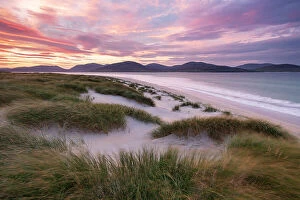 Gramineae Collection: Luskentyre beach/sands, marram grasses and early morning sunlight, Isle of Harris, Outer Hebrides