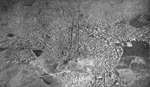 North Macedonia Photo Mug Collection: Athenes vue en avion; vue general d'Athenes, prise en avion a une altitude de 1, 800... 1916