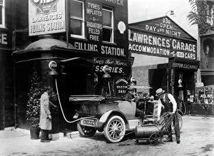Motor Museum Collection: Lawrences garage in Brixton, London 1924. Creator: Unknown