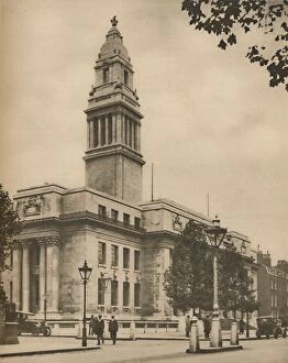 Landscape paintings Mouse Mat Collection: Marylebone Town Hall, One of the Most Eminent of Londons New Buildings, c1935